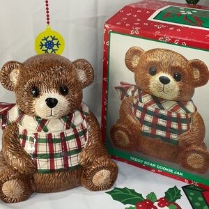 Teddy Bear holiday cookie jar. Never used.